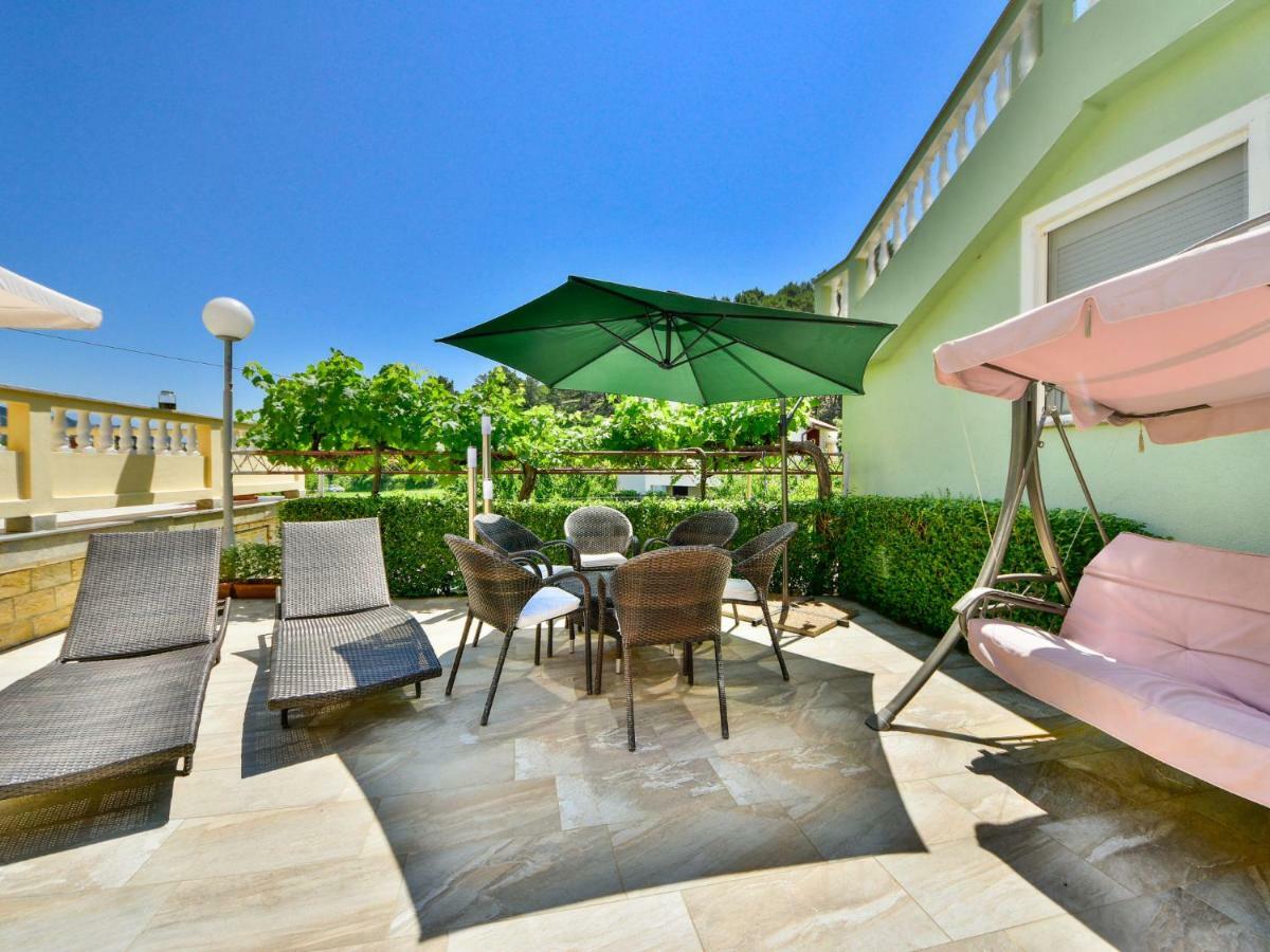 Apartment Olga-2 By Interhome Banjol Екстер'єр фото